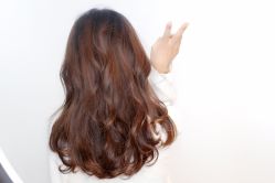 -PE SALON