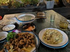 -四方小吃·白族庭院餐厅