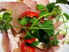 鲩鱼腩-金海阁海鲜火锅