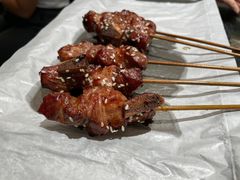 蜜汁排骨-何妹湿辣牛肉·粤式烧烤砂煲(桂雅路店)
