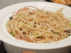 -吴越荣记苏州菜·松鼠桂鱼100%活鱼现做(斜塘老街店)