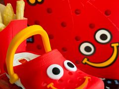 -麦当劳(杭州西湖银泰百货店)