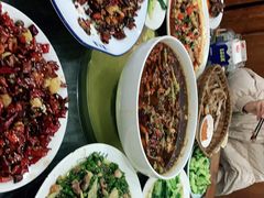 -江湖黑大兔(杨家坪店)
