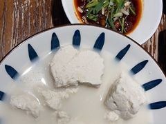 -树厨贵州菜(小河万科店)