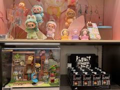 -泡泡玛特POPMART (北京超极合生汇店)