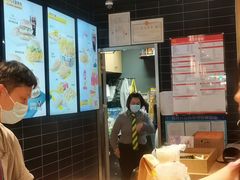 -麦当劳(中山公园龙之梦店)