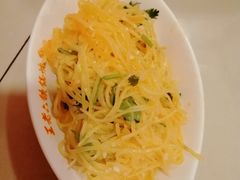 -王老六铁锅炖鱼(华阳路店)