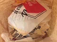 醇香培根烤牛堡-卡乐星(美罗城店)