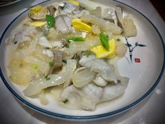 白什盘-老苏州芳和园茶酒楼  传统苏帮菜(观前店)
