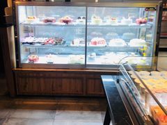 面包甜点陈列柜-可莎蜜儿(西溪欢乐城店)