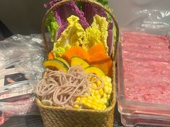 -菌自由丨野生菌火锅特色庭院餐厅(丽江古城店)