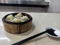 -老西白点心店