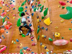 -顽攀·攀岩馆(西湖文体中心馆)