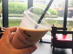 巴旦木奶拿铁-BLAQ咖啡(骏豪店)