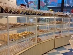 面包甜点陈列柜-85度C(上海中原城市广场店)