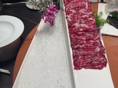 -左庭右院鲜牛肉火锅黑金店(陆家嘴中心店)