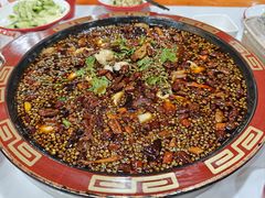 -烧哥美蛙肥肠鱼火锅·十五年社区店