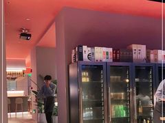 门面-人间酒暖·Go blanc·烧鸟·深夜食堂(陆家嘴店)