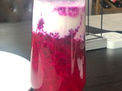 火龙果汁-十五食吾 La Pâtisserie (海甸岛店)