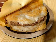 招牌肉夹馍-两勺子一碗口水鸡拌面