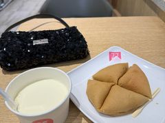 -丁丁&当当牦牛酸奶·酥油面包(官门口店)