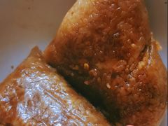 蛋黄肉粽-小阿姨小脚粽(静安店)