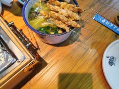 -喝丢一只鞋海鲜烧烤·海肠捞饭(文体街店)
