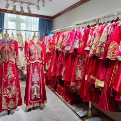 -洋洋婚纱品牌集合店