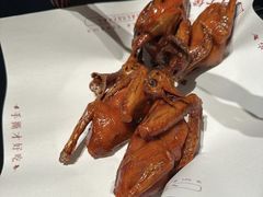 -鸽子侯·家宴·平价海鲜(市图书馆店)
