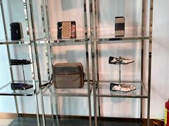 -Gucci(首创奥特莱斯店)