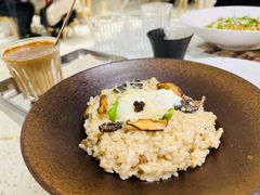 温泉蛋黑白松露烩饭-娜娜家•Nana’s restaurant (爱琴海店)