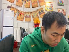 -愉肴麻辣香锅(中北镇店)