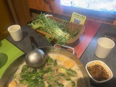 -四季喧黔味豆米火锅(万达广场店)