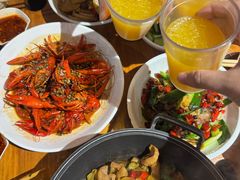 -琥珀老六龙虾(四里河店)