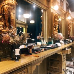 -TWOFACE 双面理发馆