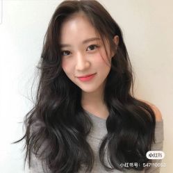 -时尚殿堂明星门店