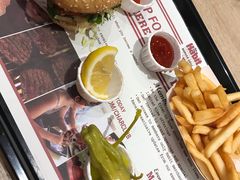 -The Habit Burger Grill 哈比特汉堡(爱琴海店)