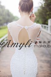 点击看大图 -艾米丽婚纱礼服