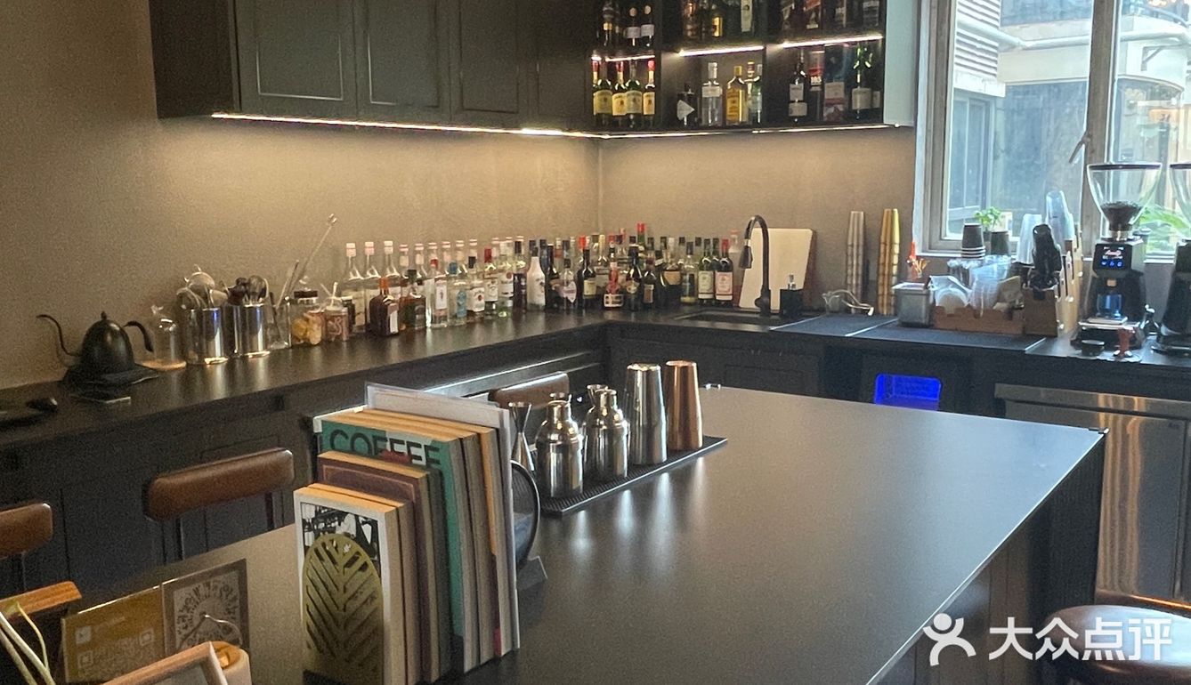 江汉路宝藏小店111 自带松弛感的咖啡店️