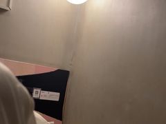 -卡罗酒店(东门晒布地铁站店)