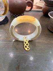 -烨麟黄金珠宝(和胤788广场一楼店)