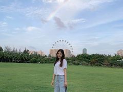 -万绿园