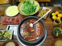 -贵厨酸汤牛肉(花果园国际中心店)