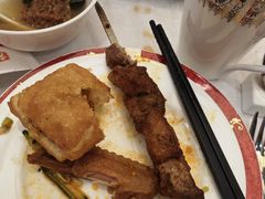-汗腾格里·风味餐厅(新疆驻京办店)