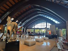 -三亚湾海居铂尔曼度假酒店