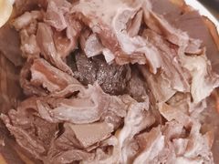 -闫家驴肉老店(华电一校店)