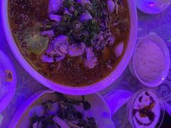 -巴特餐饮6加1音乐餐吧·新疆菜
