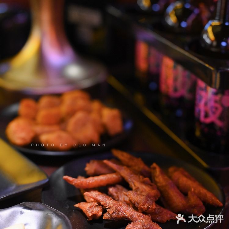 厦门探店｜俊男靓女聚集地，69r吃喝不限量的嘿夜狂欢