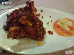 香炸Q猪手-小巴辣子川湘菜餐厅(星游城店)