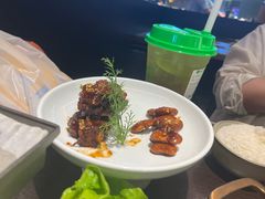 -叶芭蕉·铜锅酸汤牛肉(高铁吾悦店)